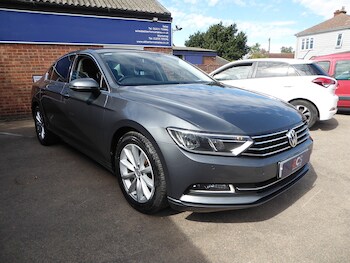 Used Volkswagen Passat 2015 for sale - 75690287: Photo