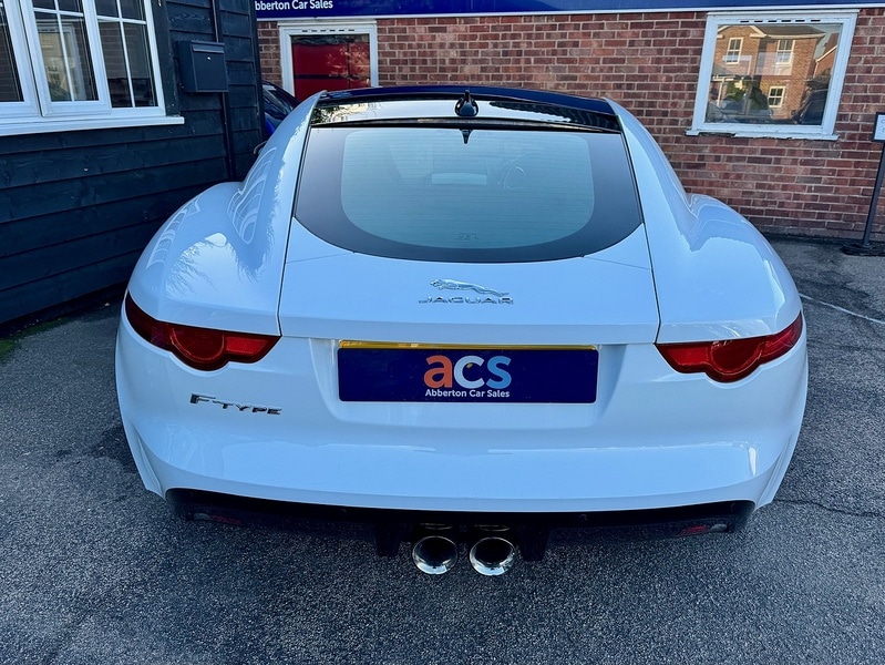 Used Jaguar F-Type 2016 for sale - 76368281: Photo 4
