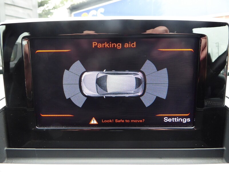 Used Audi Q3 2017 for sale - 76193910: Photo 15