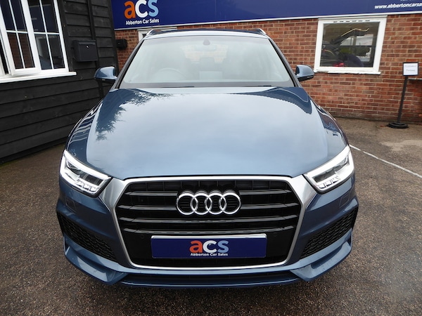 Used Audi Q3 2017 for sale - 76193910: Photo 2
