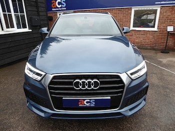 Used Audi Q3 2017 for sale - 76193910: Photo 2