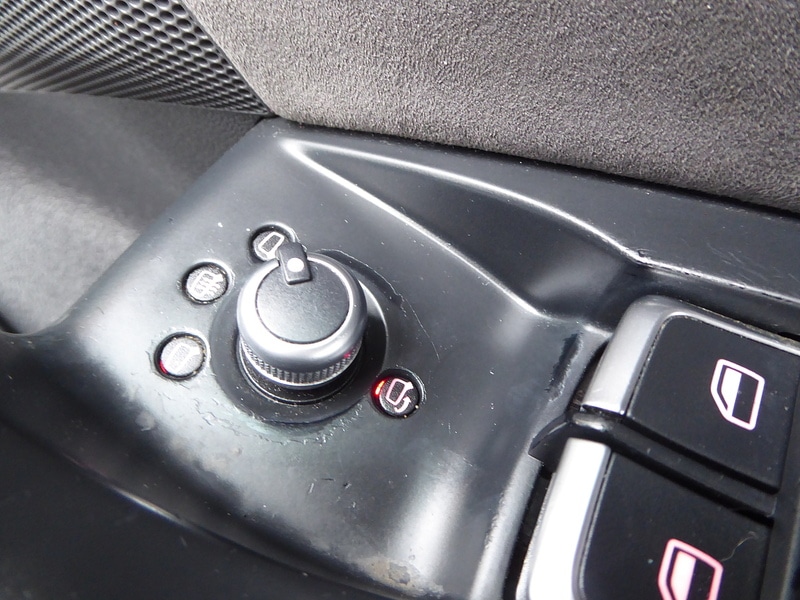 Used Audi Q3 2012 for sale - 76505605: Photo 16