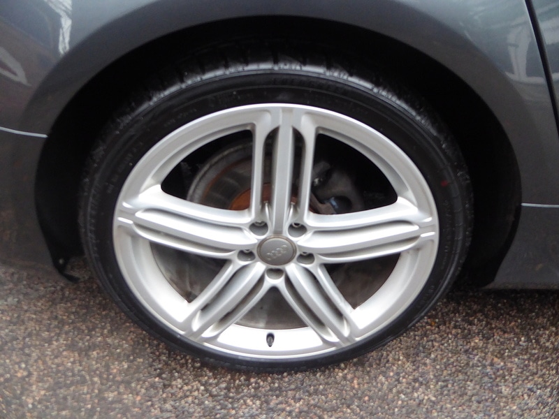 Used Audi A6 Avant 2014 for sale - 76884485: Photo 24