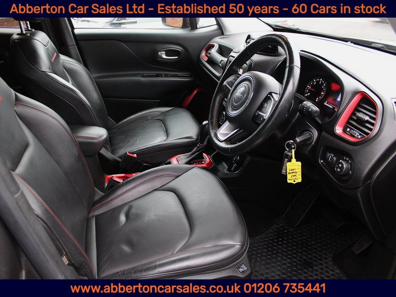 Used Jeep Renegade 2017 for sale - 77609526: Photo 10