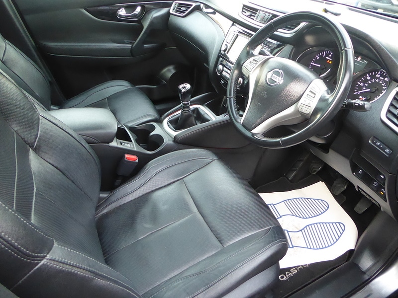 Used Nissan Qashqai 2015 for sale - 77024039: Photo 10