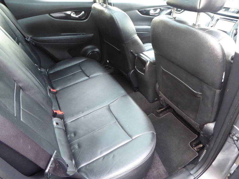 Used Nissan Qashqai 2015 for sale - 77024039: Photo 12