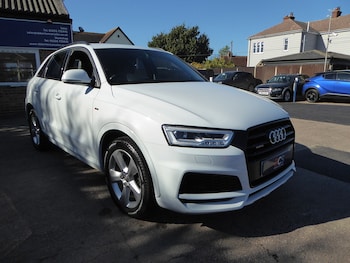 Used Audi Q3 2017 for sale - 76185763: Photo 4