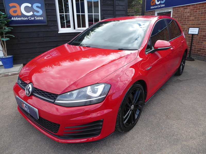 Used Volkswagen Golf 2014 for sale - 76029752: Photo 1