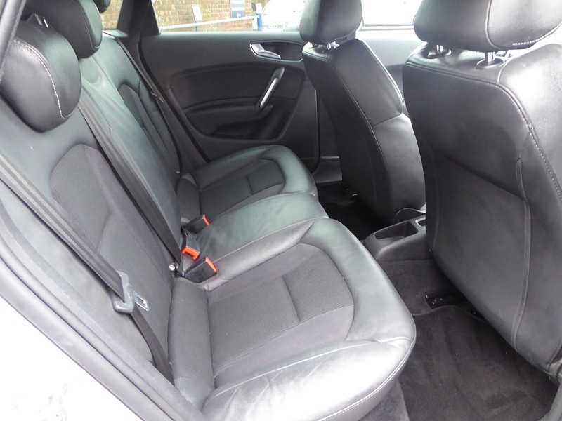 Used Audi A1 2015 for sale - 77172777: Photo 11