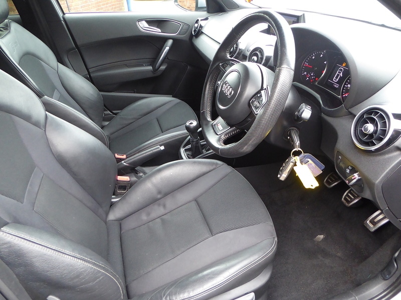 Used Audi A1 2015 for sale - 77172777: Photo 9