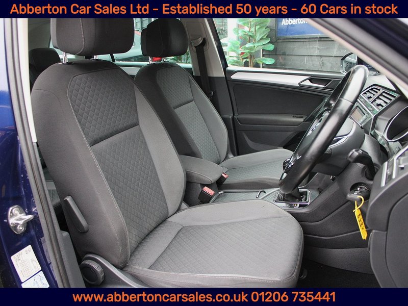 Used Volkswagen Tiguan 2017 for sale - 77609522: Photo 11