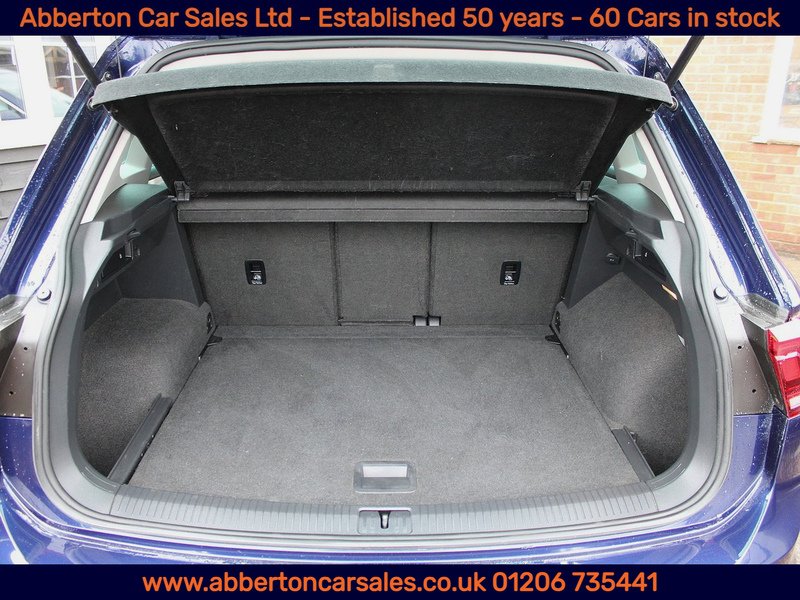 Used Volkswagen Tiguan 2017 for sale - 77609522: Photo 9