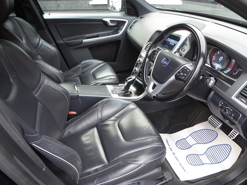 Used Volvo XC60 2015 for sale - 76320291: Photo 9