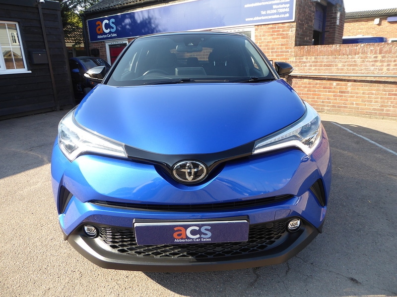 Used Toyota C-HR 2019 for sale - 76090102: Photo 2