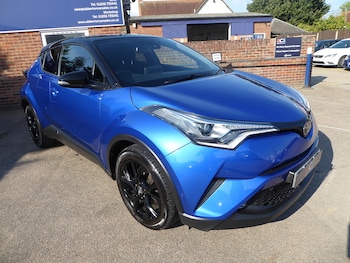 Used Toyota C-HR 2019 for sale - 76090102: Photo