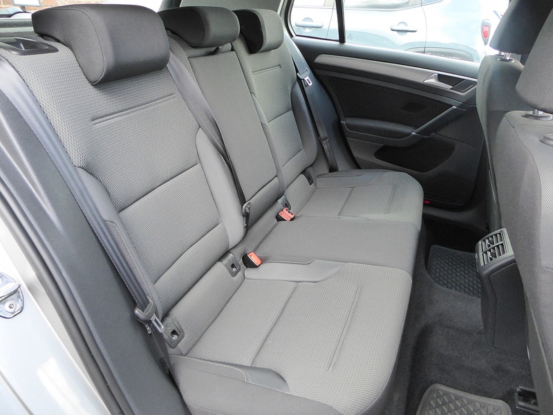 Used Volkswagen Golf 2014 for sale - 76330408: Photo 11