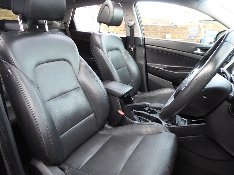 Used Hyundai TUCSON 2017 for sale - 77356811: Photo 9