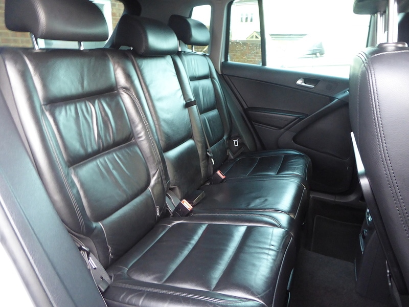 Used Volkswagen Tiguan 2011 for sale - 77024028: Photo 10