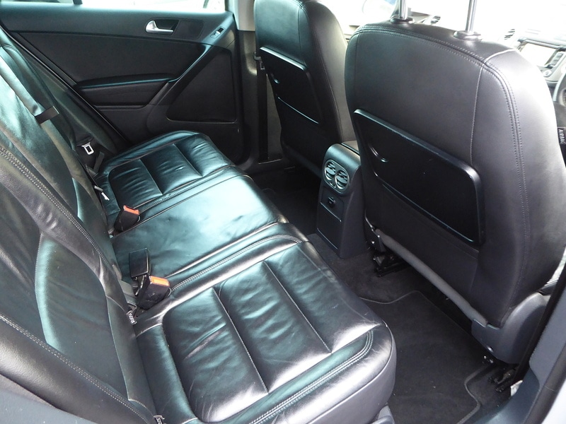 Used Volkswagen Tiguan 2011 for sale - 77024028: Photo 11