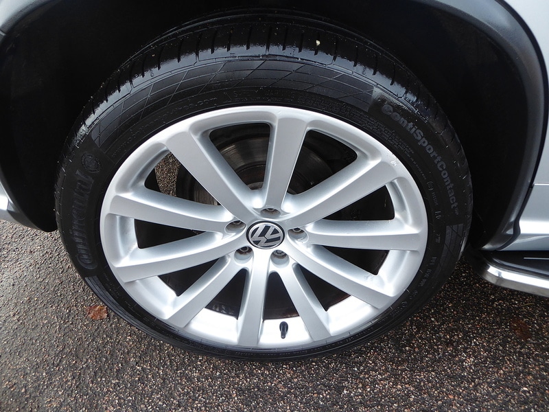 Used Volkswagen Tiguan 2011 for sale - 77024028: Photo 21