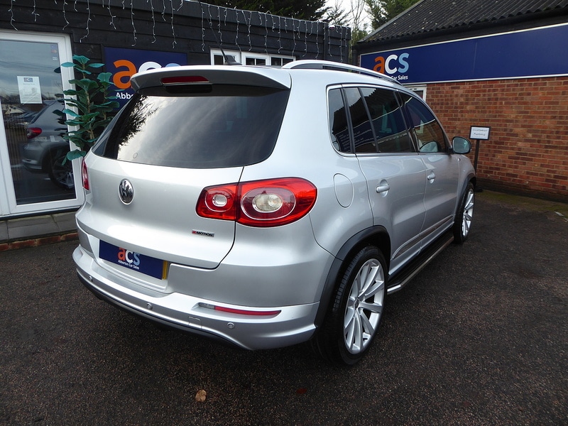 Used Volkswagen Tiguan 2011 for sale - 77024028: Photo 5