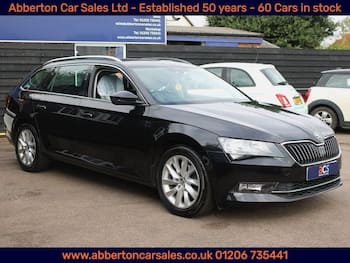 Used Skoda Superb 2017 for sale - 79570756: Photo