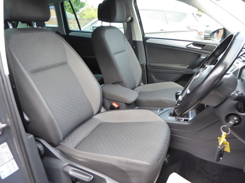 Used Volkswagen Tiguan 2017 for sale - 76287991: Photo 10