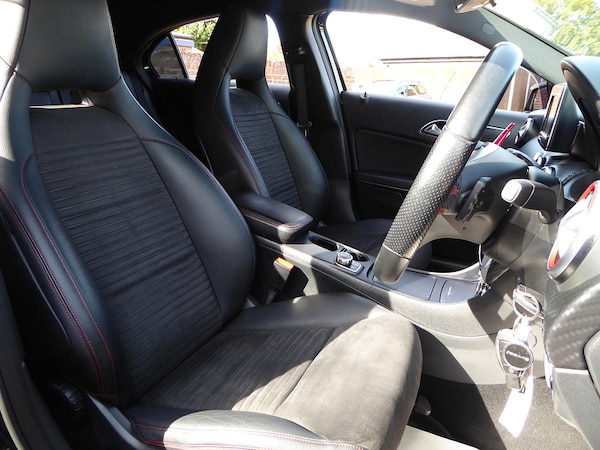 Used Mercedes-Benz A-Class 2015 for sale - 76057110: Photo 11