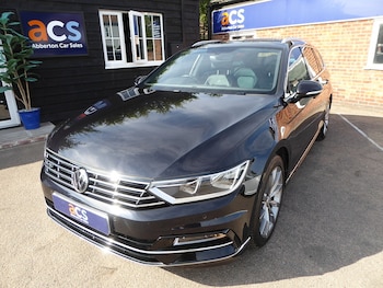 Volkswagen - Passat