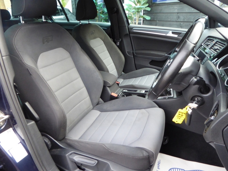 Used Volkswagen Golf 2016 for sale - 77250869: Photo 10