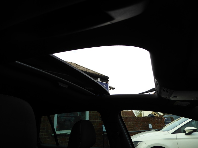 Used Volkswagen Golf 2016 for sale - 77250869: Photo 16