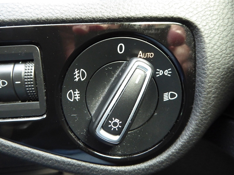 Used Volkswagen Golf 2016 for sale - 77250869: Photo 21