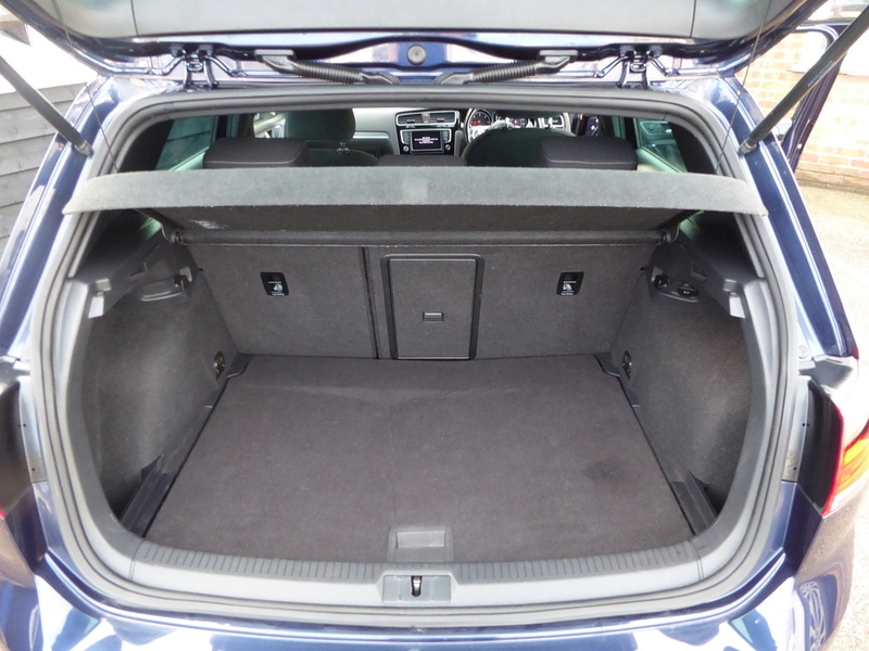 Used Volkswagen Golf 2016 for sale - 77250869: Photo 23