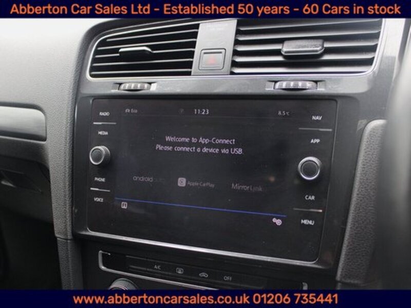 Used Volkswagen Golf 2017 for sale - 78154549: Photo 18