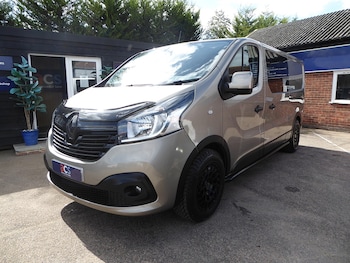 Used Renault Trafic 2019 for sale - 75957470: Photo