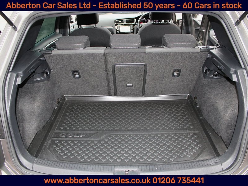 Used Volkswagen Golf 2016 for sale - 77591401: Photo 20