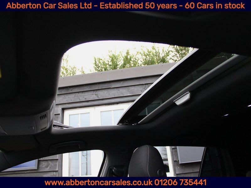 Used Volkswagen Golf 2016 for sale - 77591401: Photo 21