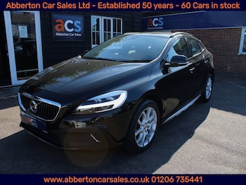Used Volvo V40 2018 for sale - 78341244: Photo