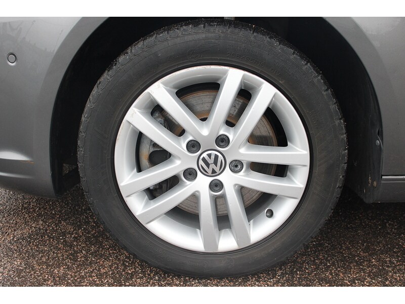Used Volkswagen Touran 2014 for sale - 77508089: Photo 25