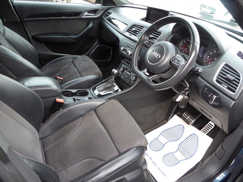 Used Audi Q3 2017 for sale - 76496932: Photo 10