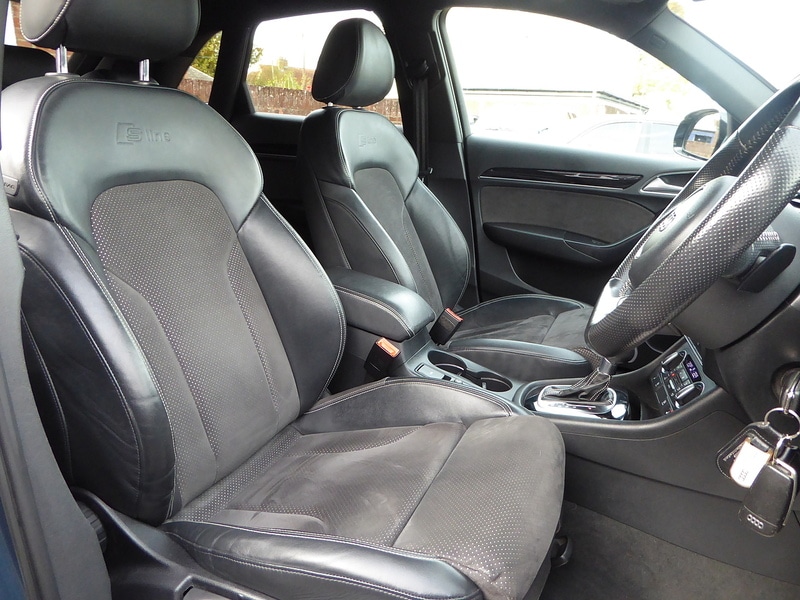 Used Audi Q3 2017 for sale - 76496932: Photo 11