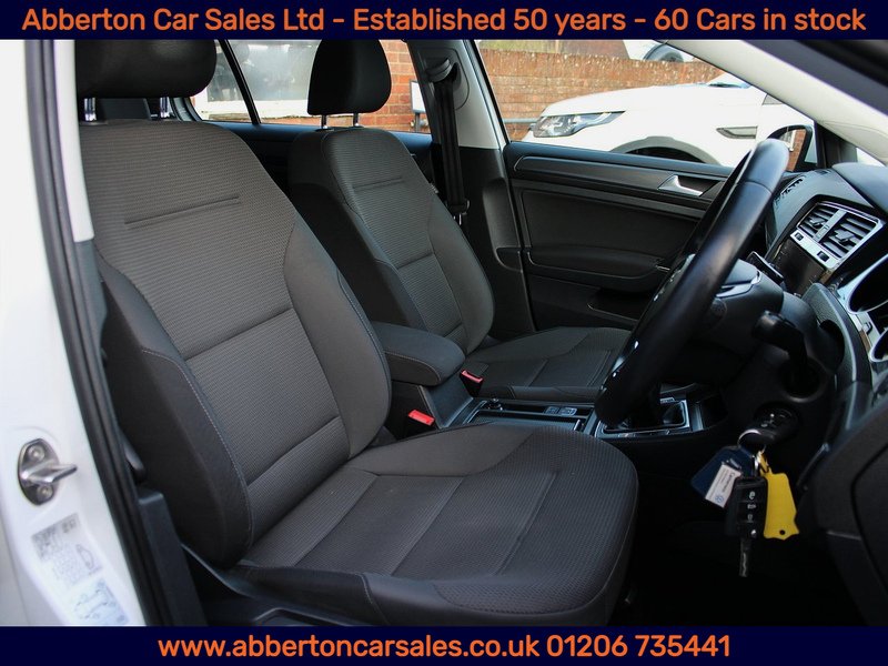 Used Volkswagen Golf 2017 for sale - 77530291: Photo 10