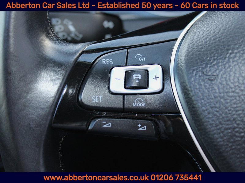 Used Volkswagen Golf 2017 for sale - 77530291: Photo 19