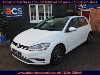 Used Volkswagen Golf 2017 for sale - 77530291: Photo