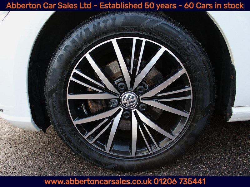 Used Volkswagen Golf 2017 for sale - 77530291: Photo 25