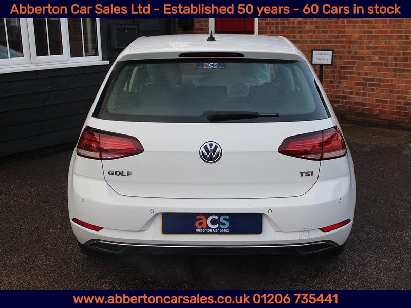 Used Volkswagen Golf 2017 for sale - 77530291: Photo 6