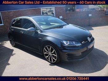 Used Volkswagen Golf 2017 for sale - 78711033: Photo