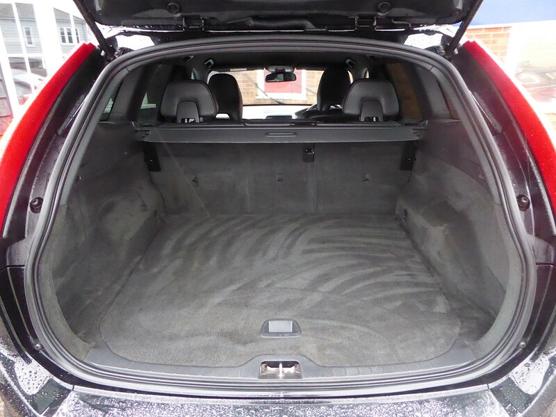 Used Volvo XC60 2015 for sale - 77452637: Photo 21