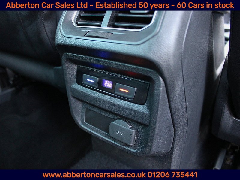 Used Volkswagen Tiguan 2016 for sale - 77677128: Photo 25