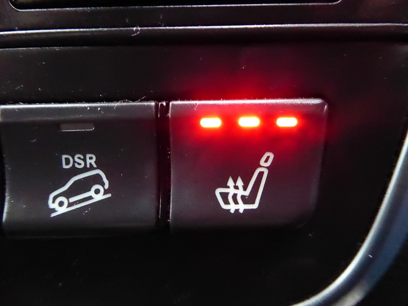 Used Mercedes-Benz GLA 2014 for sale - 76879364: Photo 17